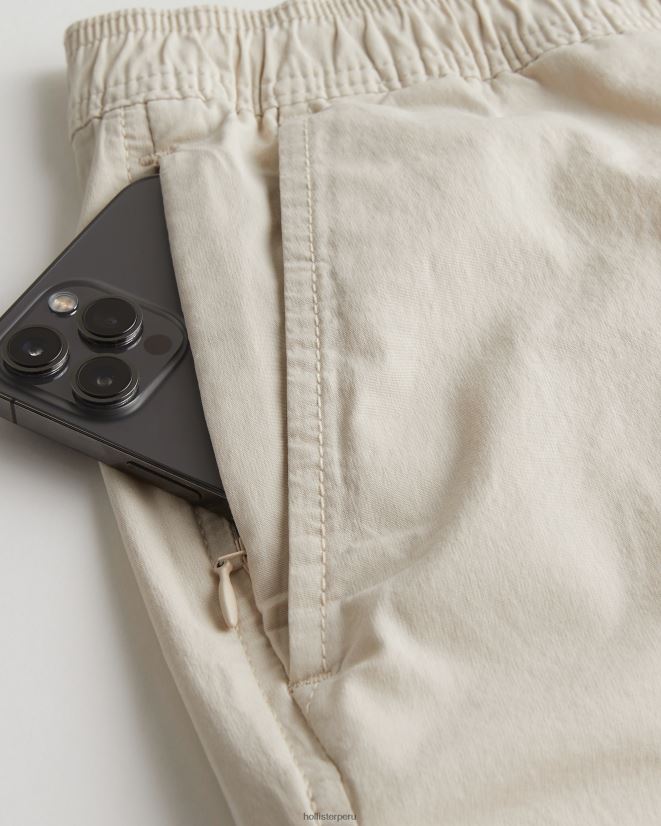 educación física Hollister pantalones cortos jogger de sarga 5\'\' caqui claro 086N621392 hombres fondos