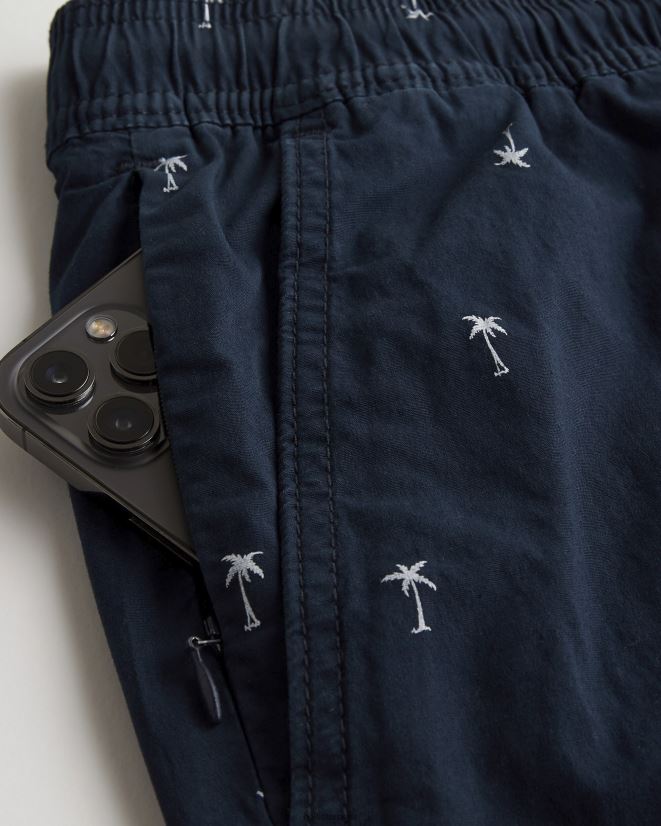 educación física Hollister shorts jogger de popelina con estampado de palmeras 7\'\' estampado azul marino 086N621394 hombres fondos