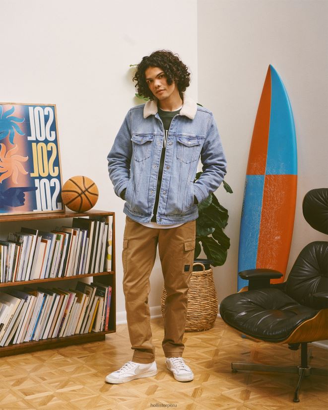 educación física Hollister chamarra de mezclilla con forro de sherpa lavado ligero 086N62909 hombres tapas