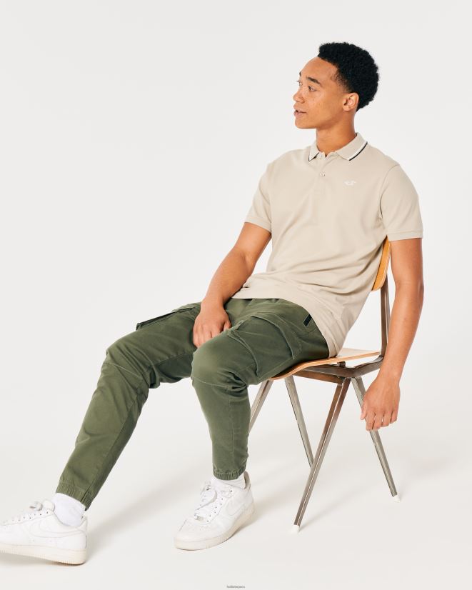 educación física Hollister polo con ícono en el cuello cuero gris 086N62991 hombres tapas